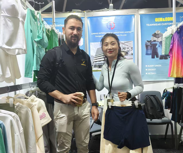 Sportswear OEM Factory,Dongguan OEM factory,18 years custom athletic wear experience,certified activewear factory,bulk sportswear production