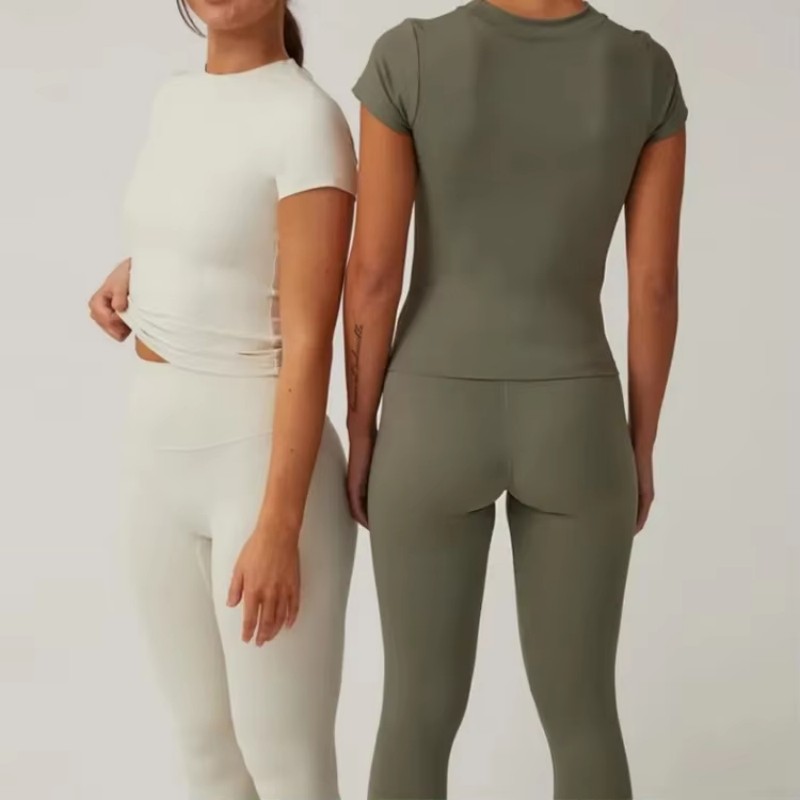 2 piece activewear set,custom crop top leggings,womens yoga activewear set,fitness sportswear manufacturer,OEM activewear clothing,private label gym wear 2 piece activewear set